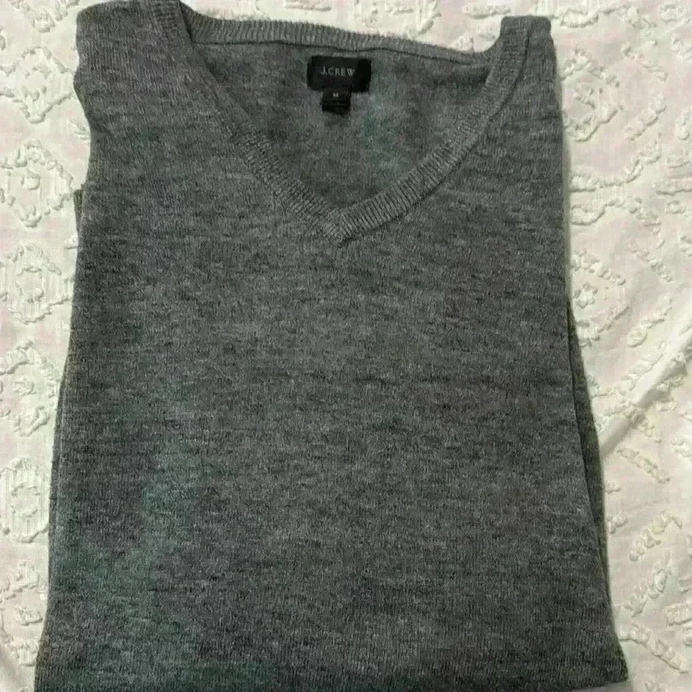 J. Crew Gray V-Neck Lightweight Cotton Men’s Sweater Size Medium